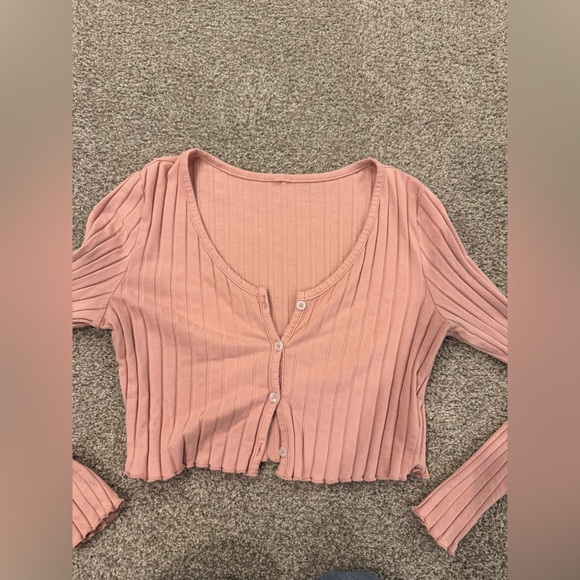 SOLD SHEIN Pink Cropped Button Up Cardigan Size: M - Picture 2 of 4